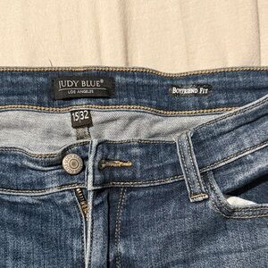 Judy Blue Women's Boyfriend Fit Jeans